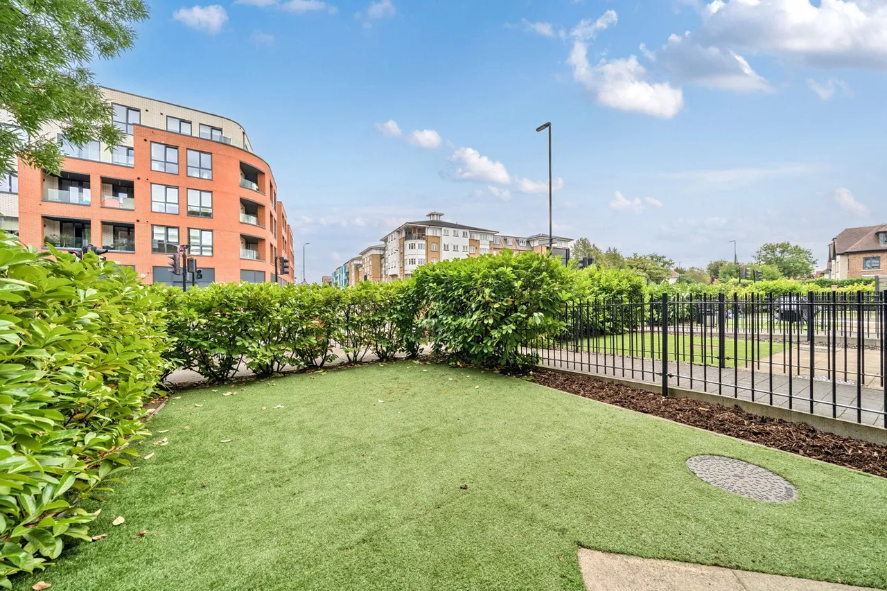 Masons Hill, BR2, photo 14