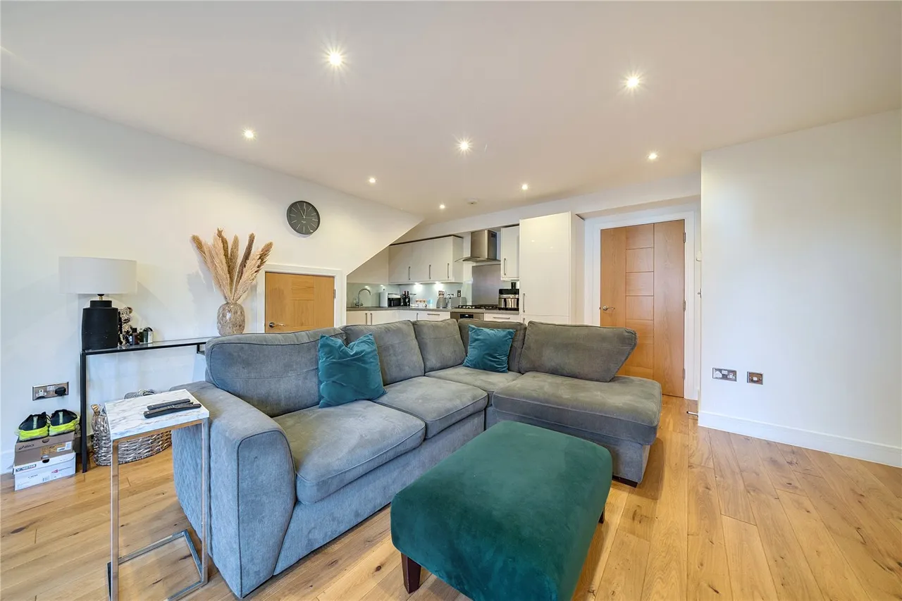 Masons Hill, BR2, photo 13