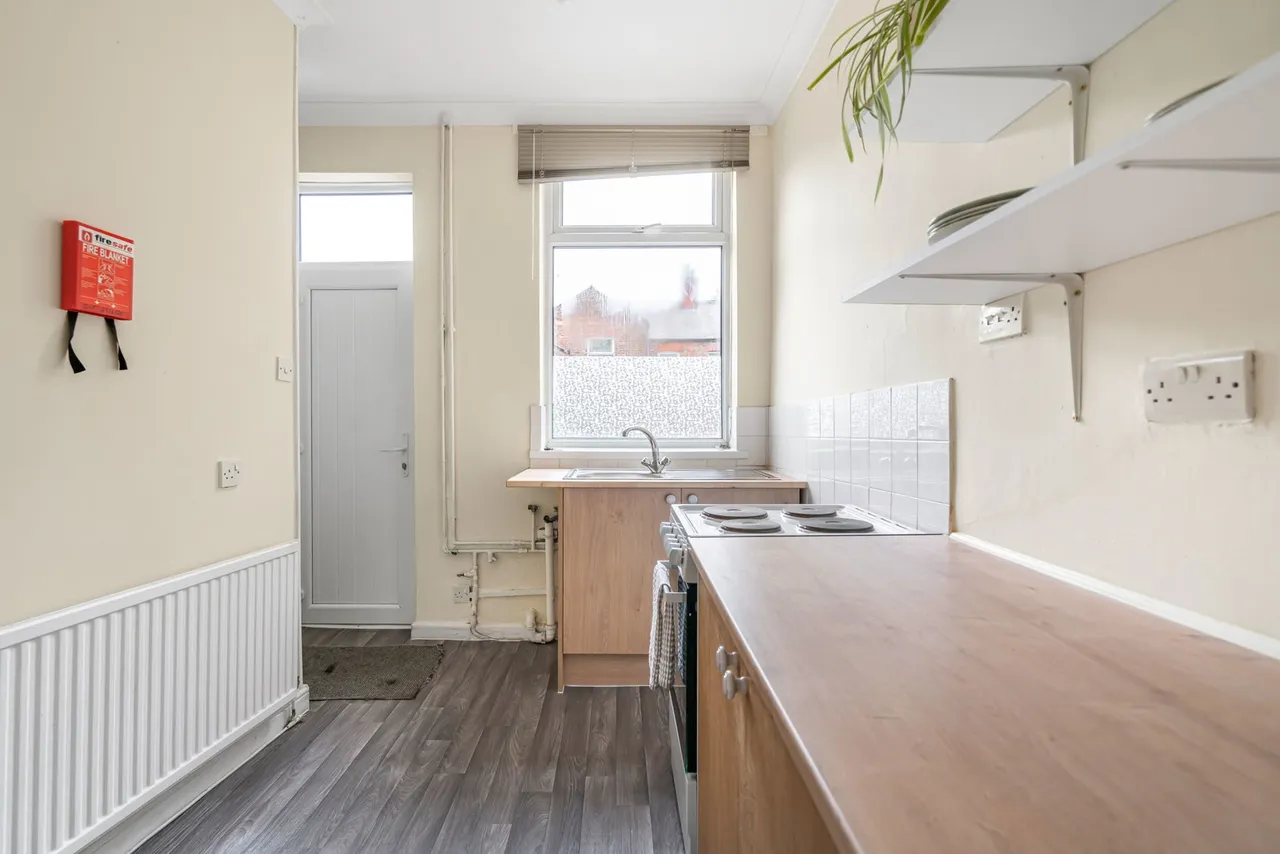 Provident Avenue, Manchester, M19, photo 15