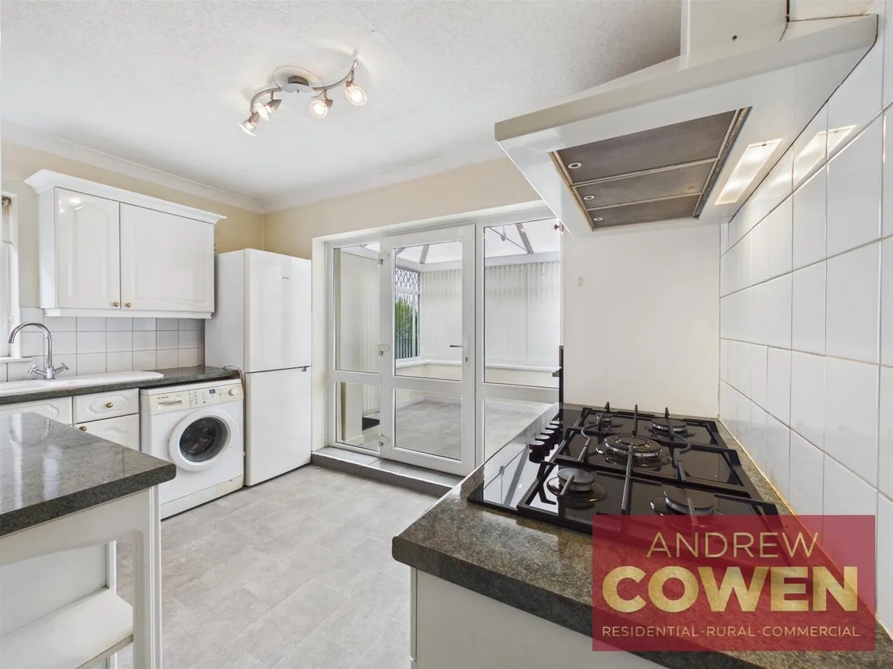 Leighton Close, Scarborough YO12 4JZ, photo 8