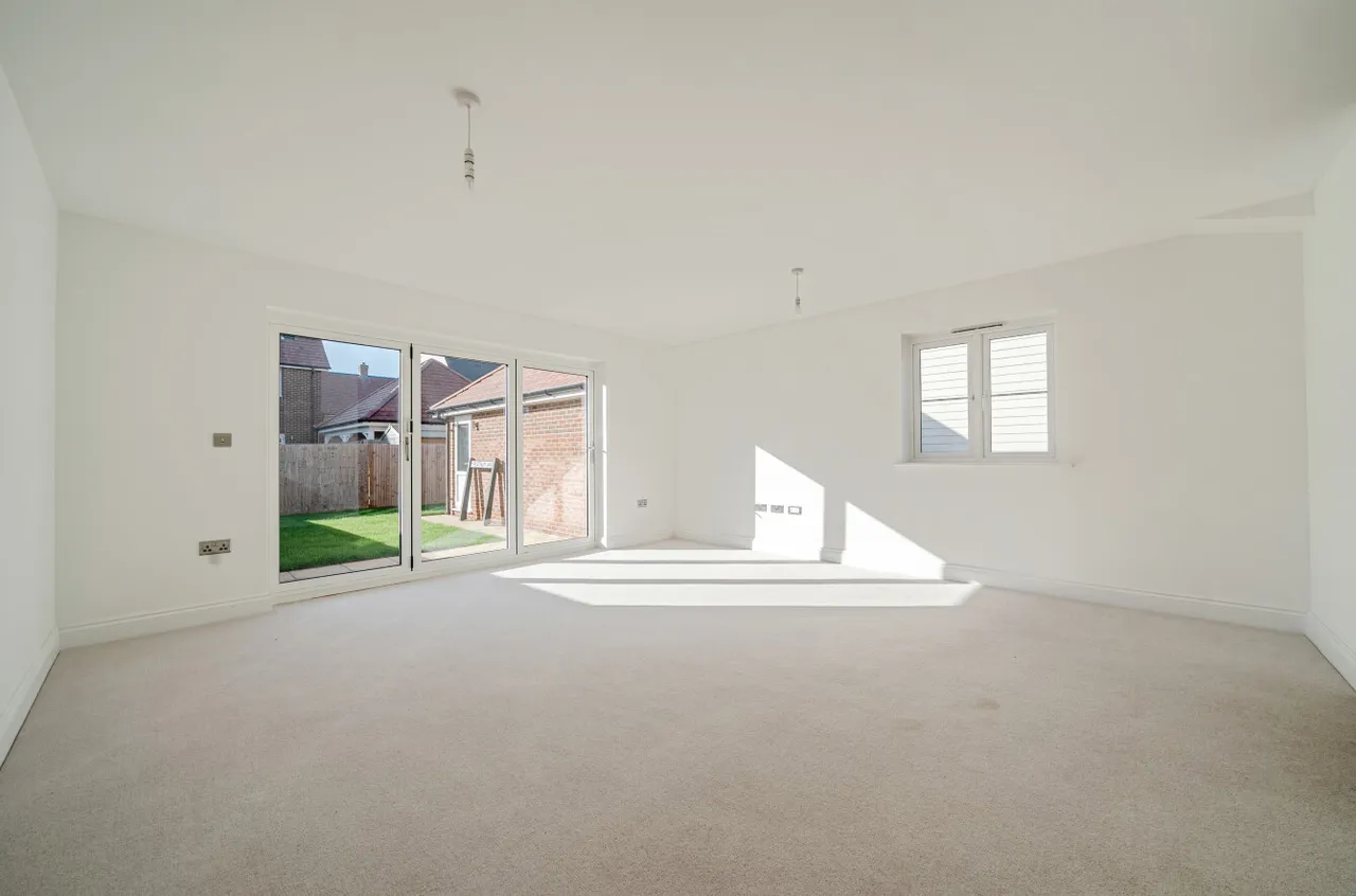 Angmering, BN16, photo 3