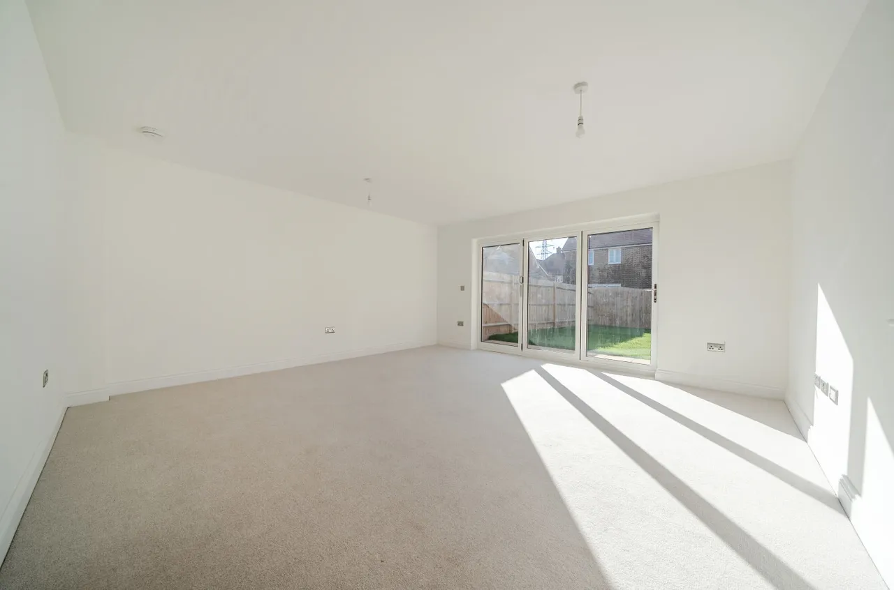 Angmering, BN16, photo 4