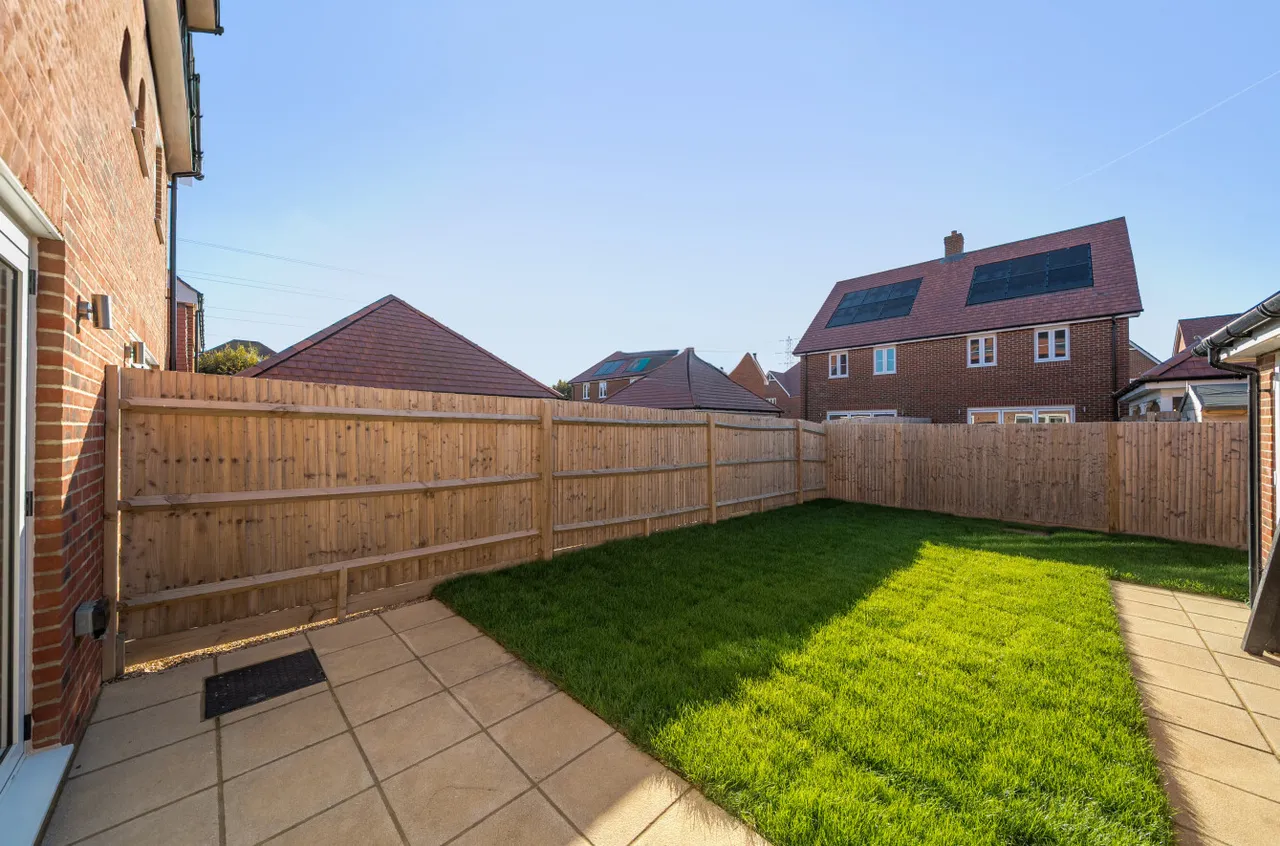 Angmering, BN16, photo 16