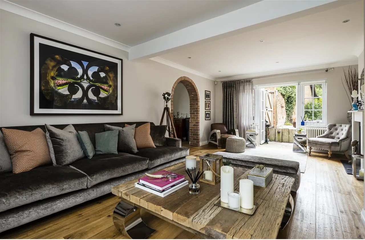 Station Road, Brookmans Park AL9 7SL, photo 2
