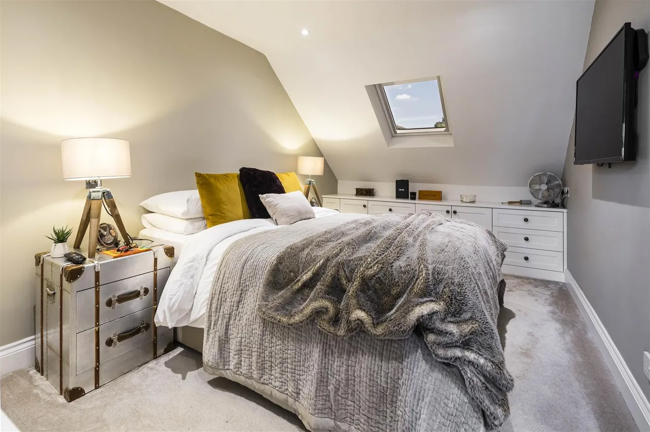 Station Road, Brookmans Park AL9 7SL, photo 8