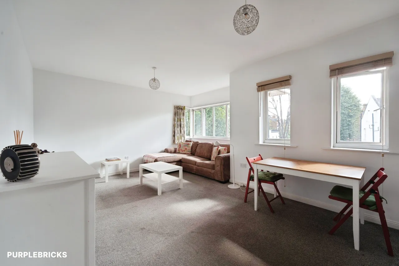 Grasgarth Close, London, W3, photo 2