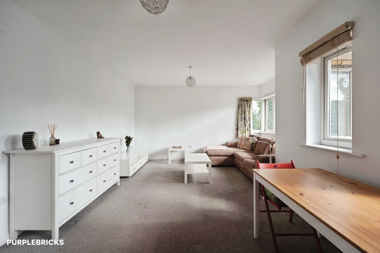 Grasgarth Close, London, W3, photo 9