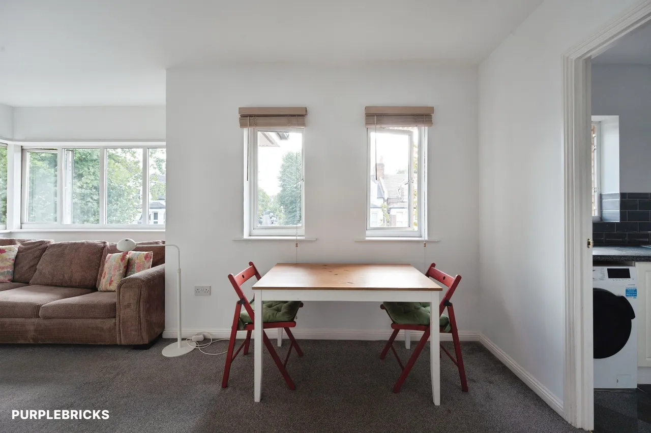 Grasgarth Close, London, W3, photo 10