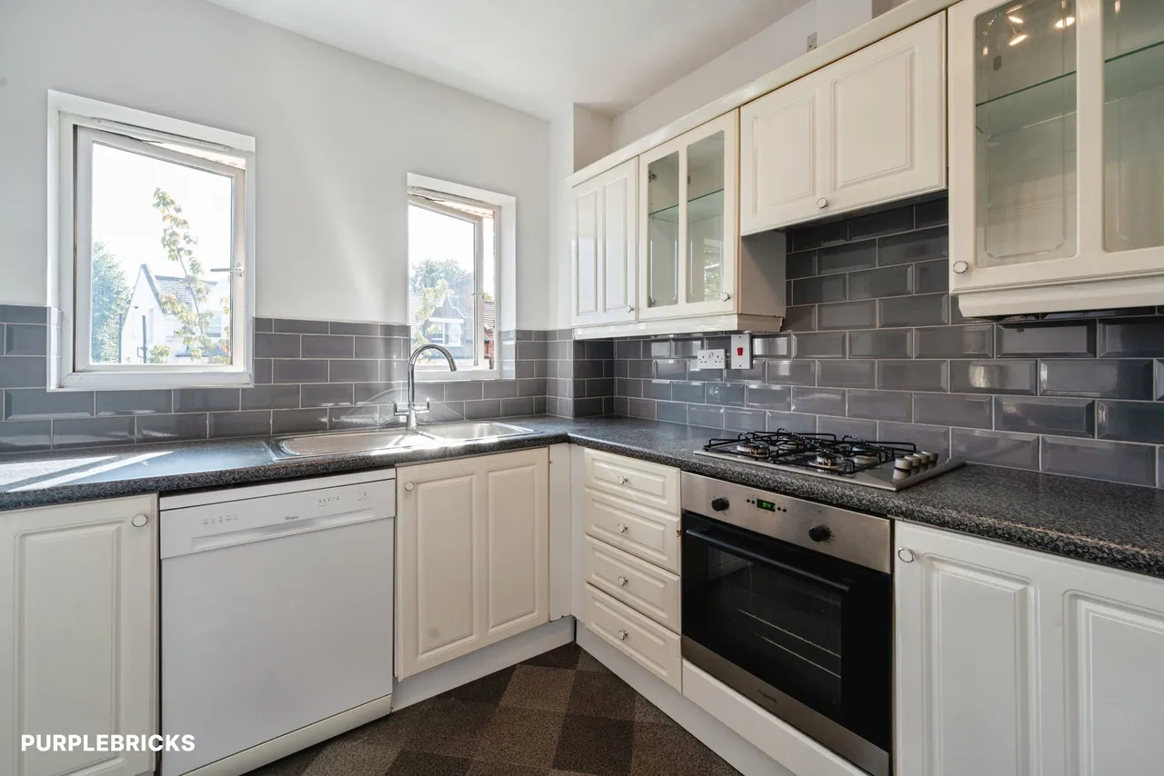 Grasgarth Close, London, W3, photo 8