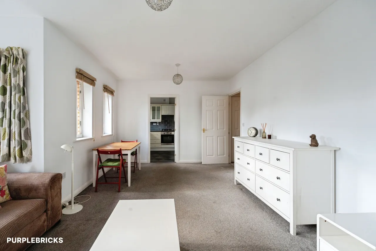 Grasgarth Close, London, W3, photo 5