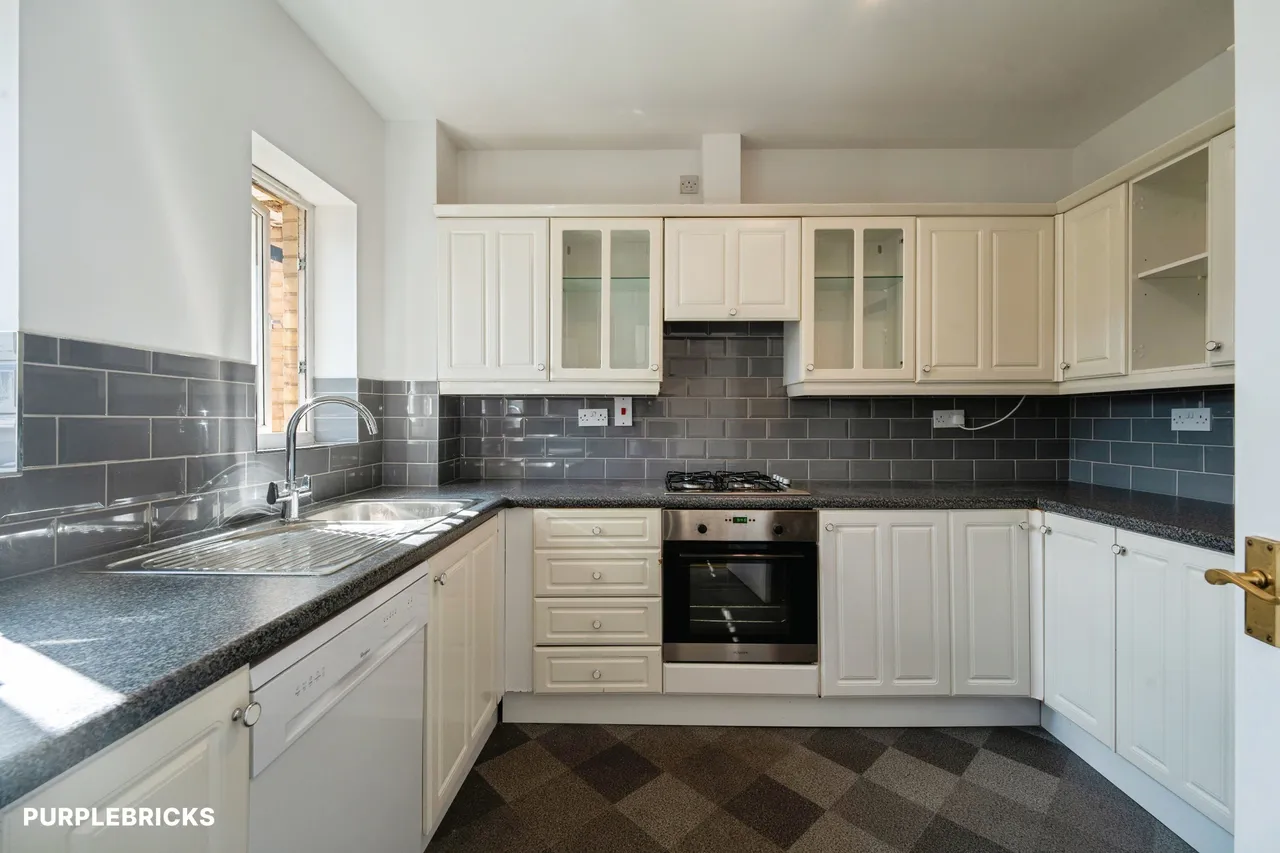 Grasgarth Close, London, W3, photo 4