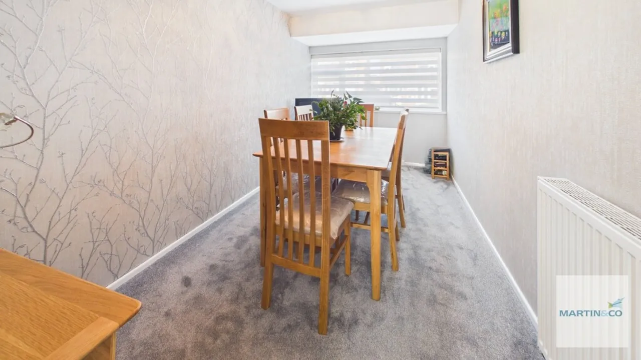 Torc Ave, Tamworth, B77, photo 9