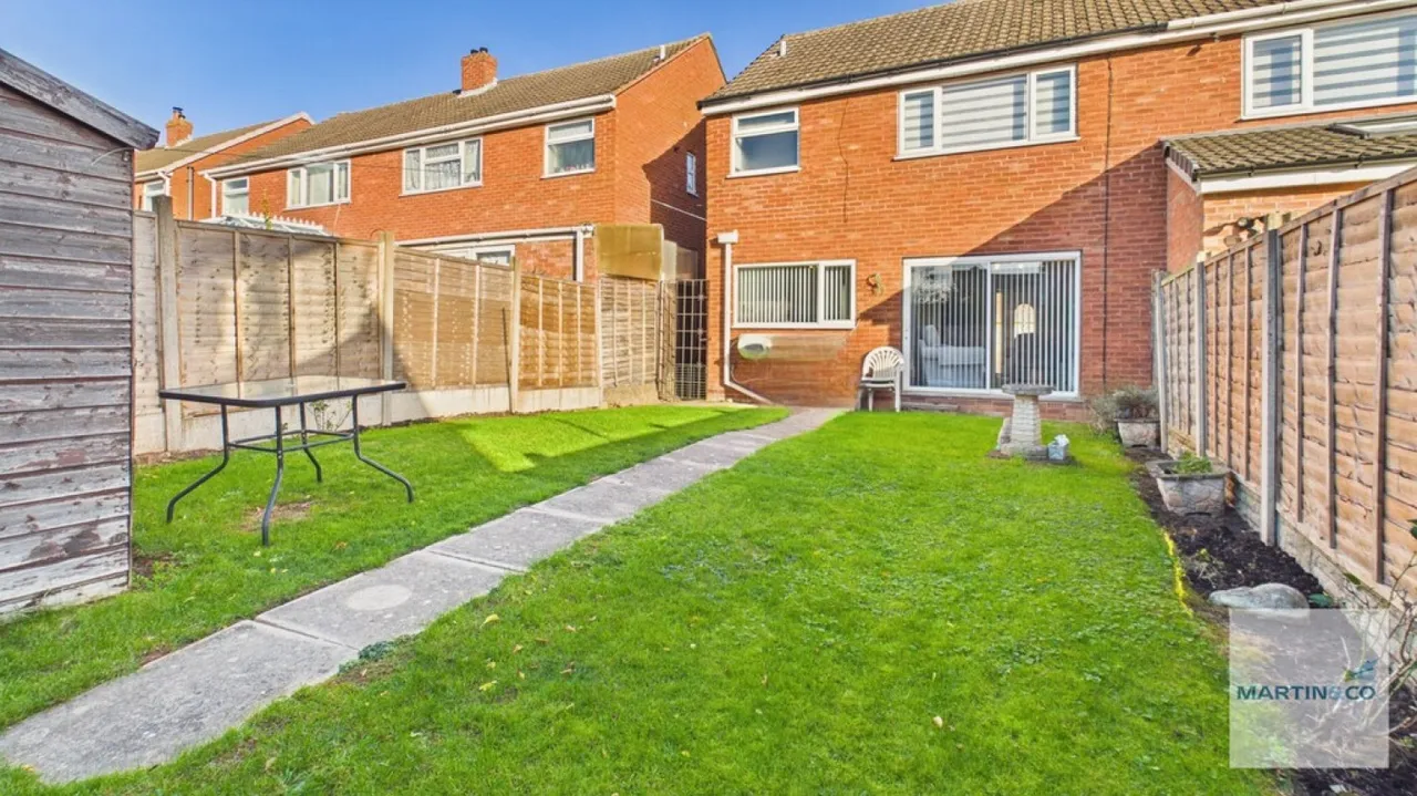 Torc Ave, Tamworth, B77, photo 14