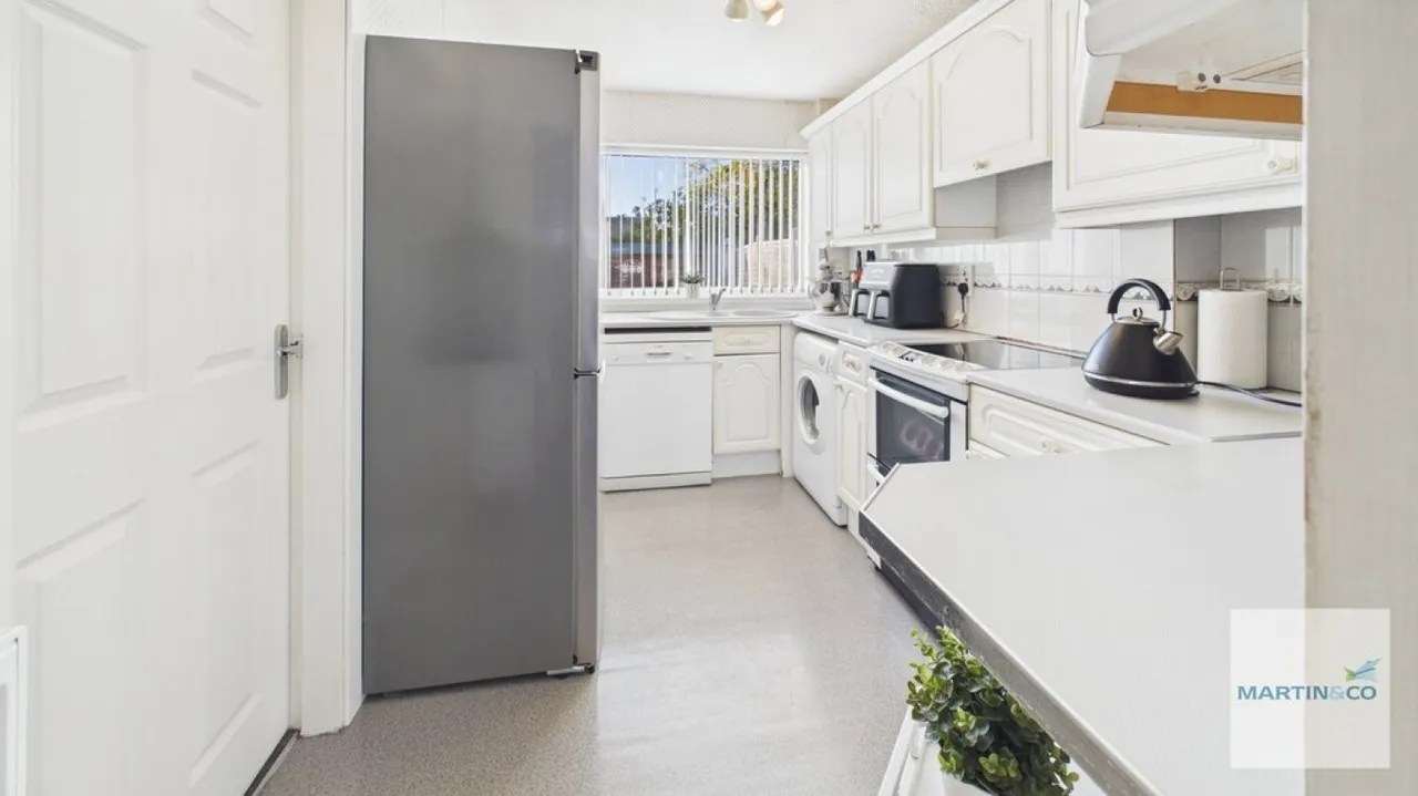 Torc Ave, Tamworth, B77, photo 7