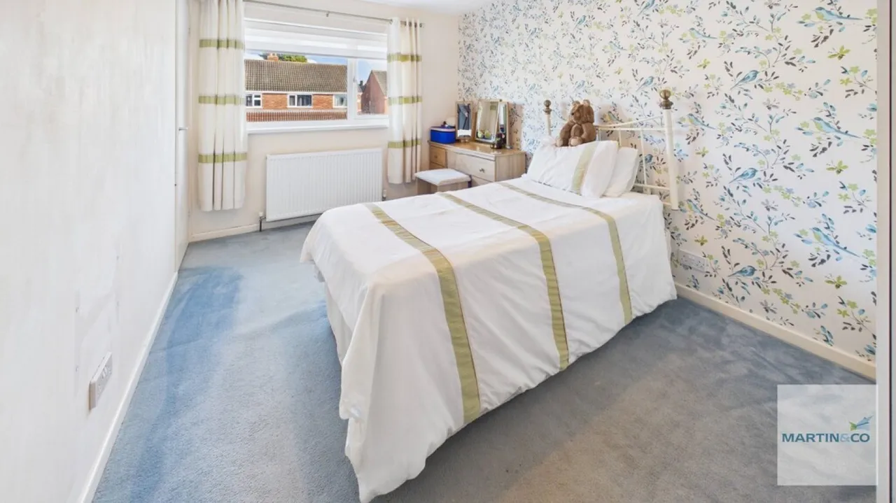 Torc Ave, Tamworth, B77, photo 18
