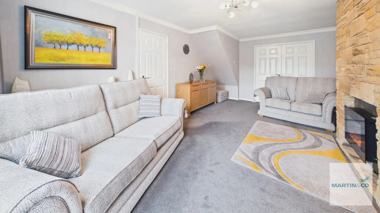 Torc Ave, Tamworth, B77, photo 2
