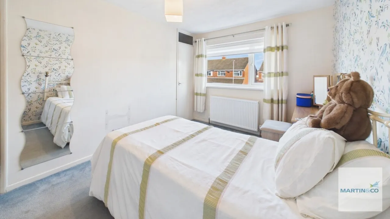 Torc Ave, Tamworth, B77, photo 19
