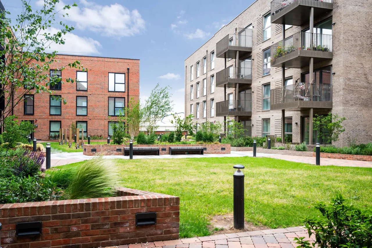 Luxton House, Barking, IG11, photo 6