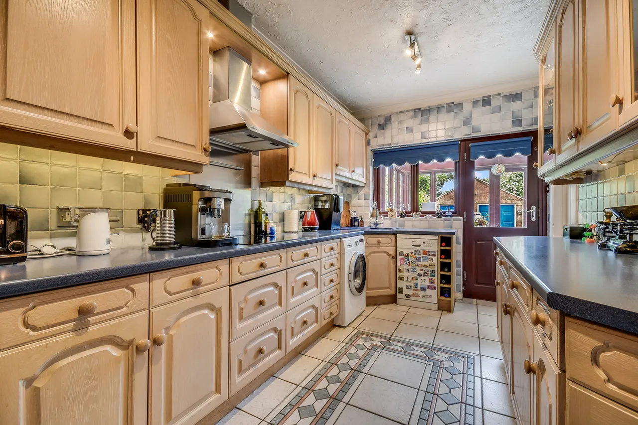303 Rickstones Road, Rivenhall, Witham, Essex, CM8 3HH, photo 6