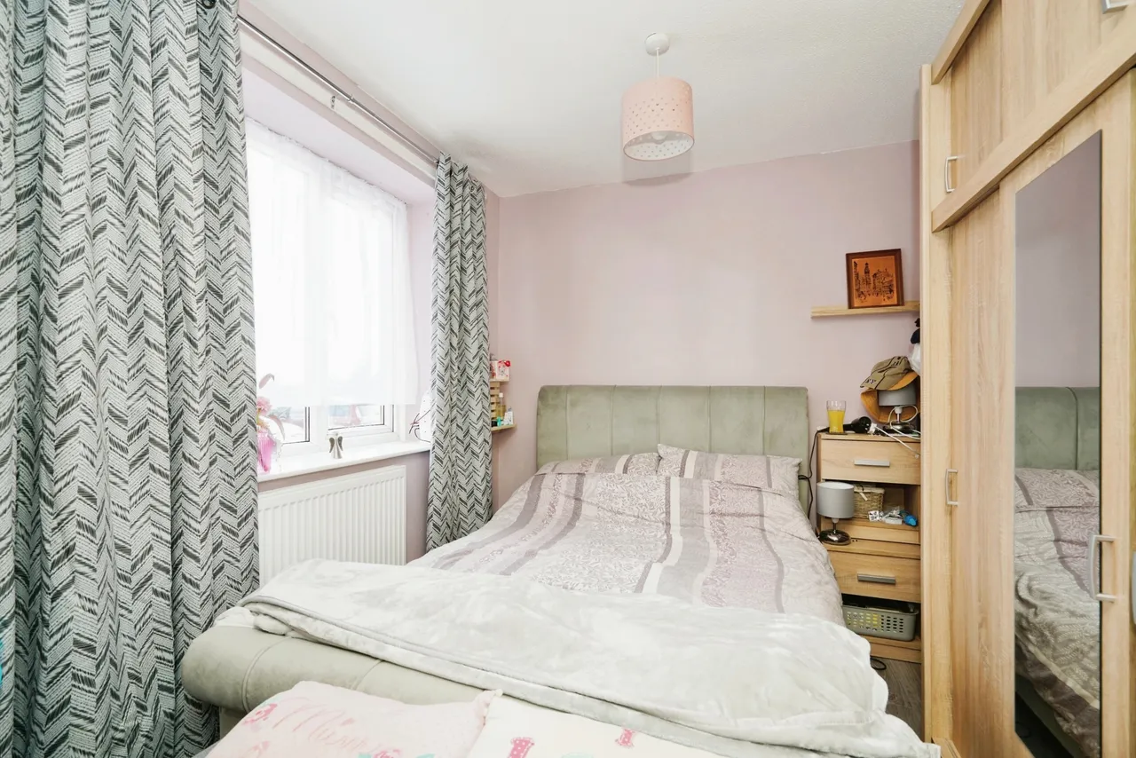 Masefield Drive, Bolton, photo 10