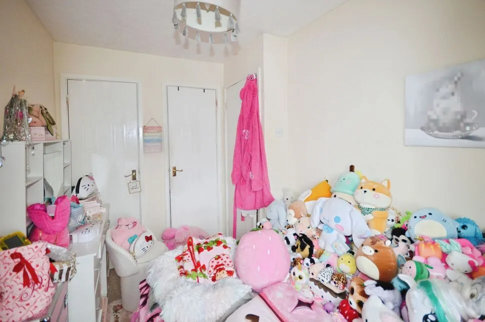 Vicarage Gardens, Swadlincote, Derbyshire, DE11, photo 11