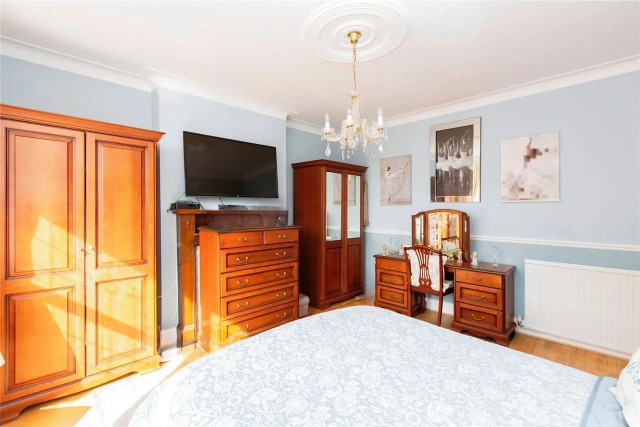 Loudoun Avenue, Ilford, IG6, photo 14