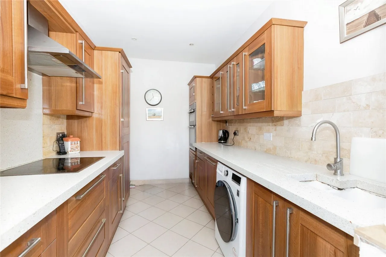 Loudoun Avenue, Ilford, IG6, photo 10