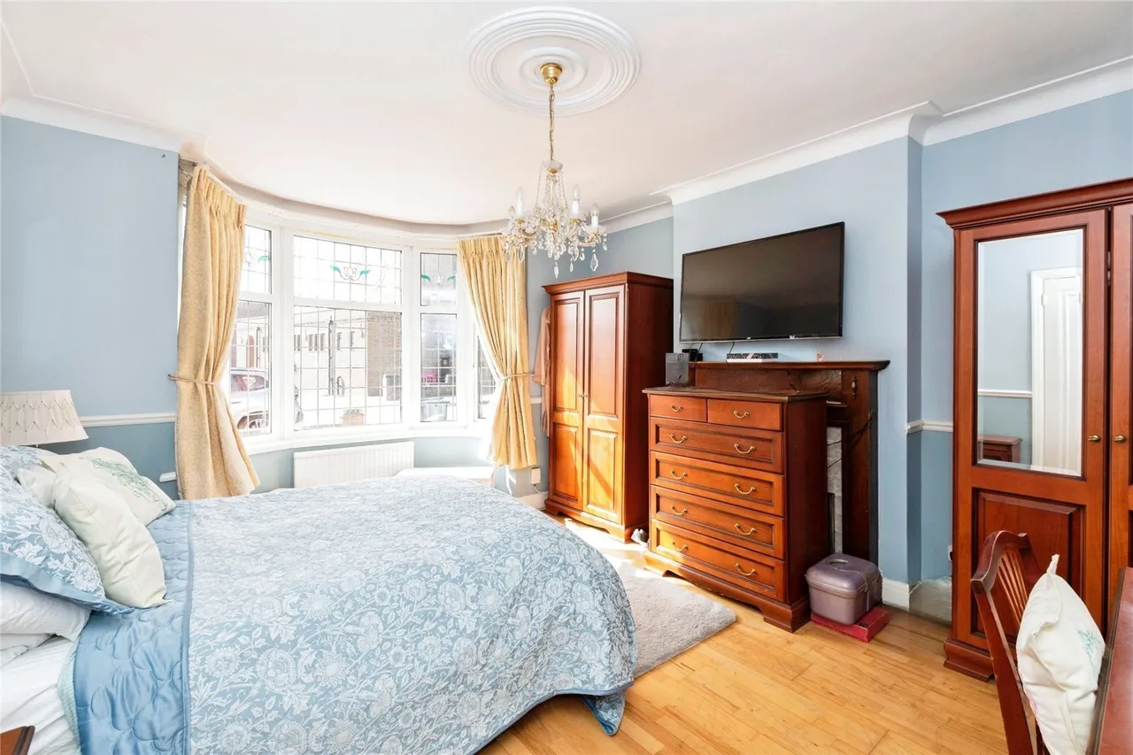Loudoun Avenue, Ilford, IG6, photo 13