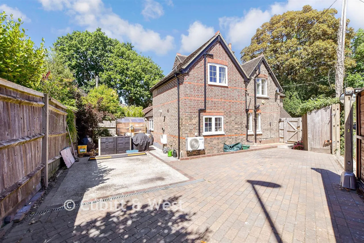 West Common, Lindfield, RH16, photo 20