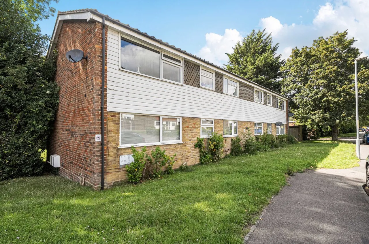 2 bed flat for sale — Paddock Close, South Darenth, DA4