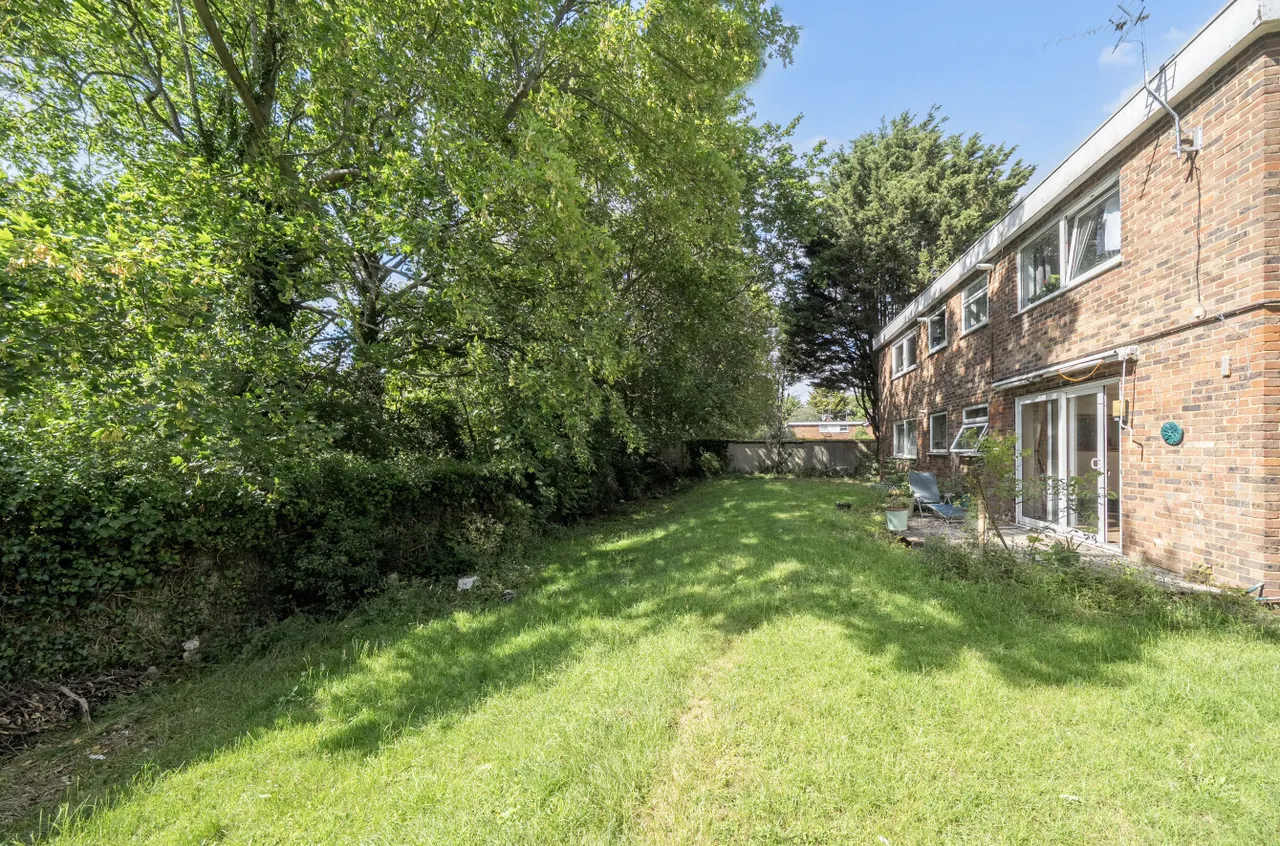 Paddock Close, South Darenth, DA4, photo 6
