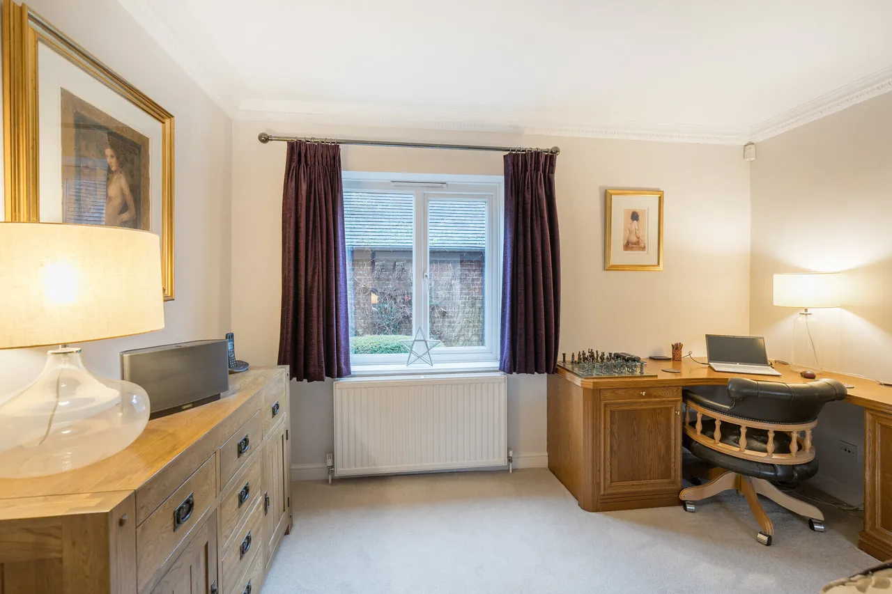 Daintrees, Widford, Ware, SG12, photo 6