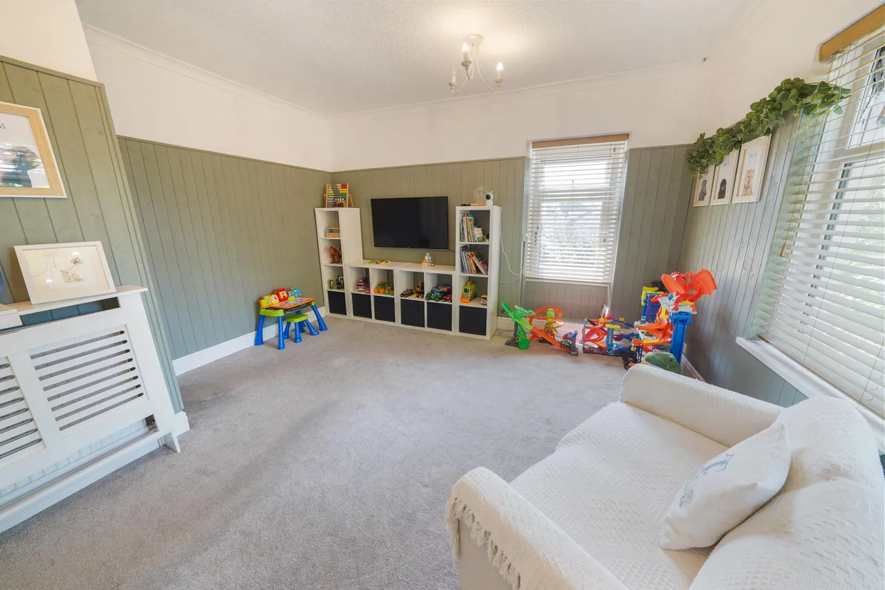 Glebe Road, Swansea, SA4, photo 18