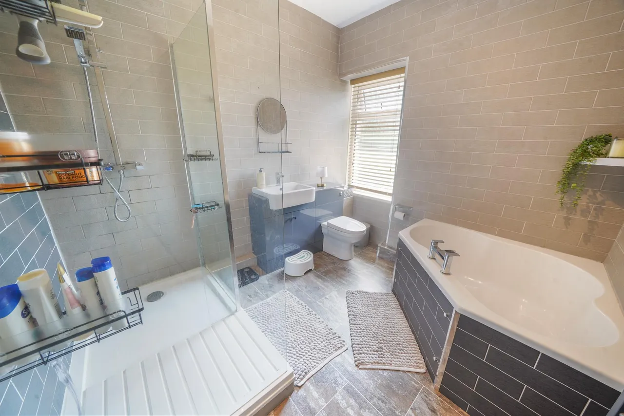 Glebe Road, Swansea, SA4, photo 22