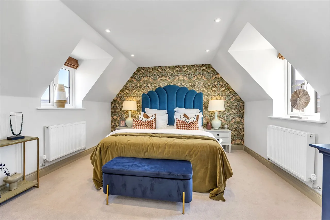 Beccles Road, Loddon, NR14, photo 15