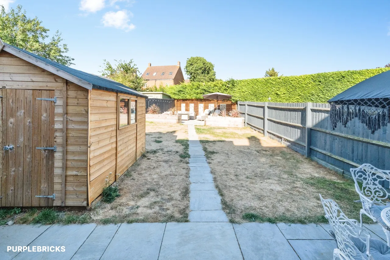 Hayes Road, Deanshanger, MK19, photo 22