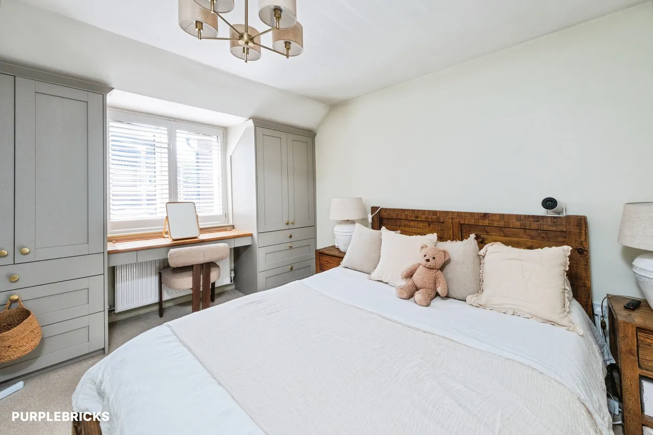 Hayes Road, Deanshanger, MK19, photo 16