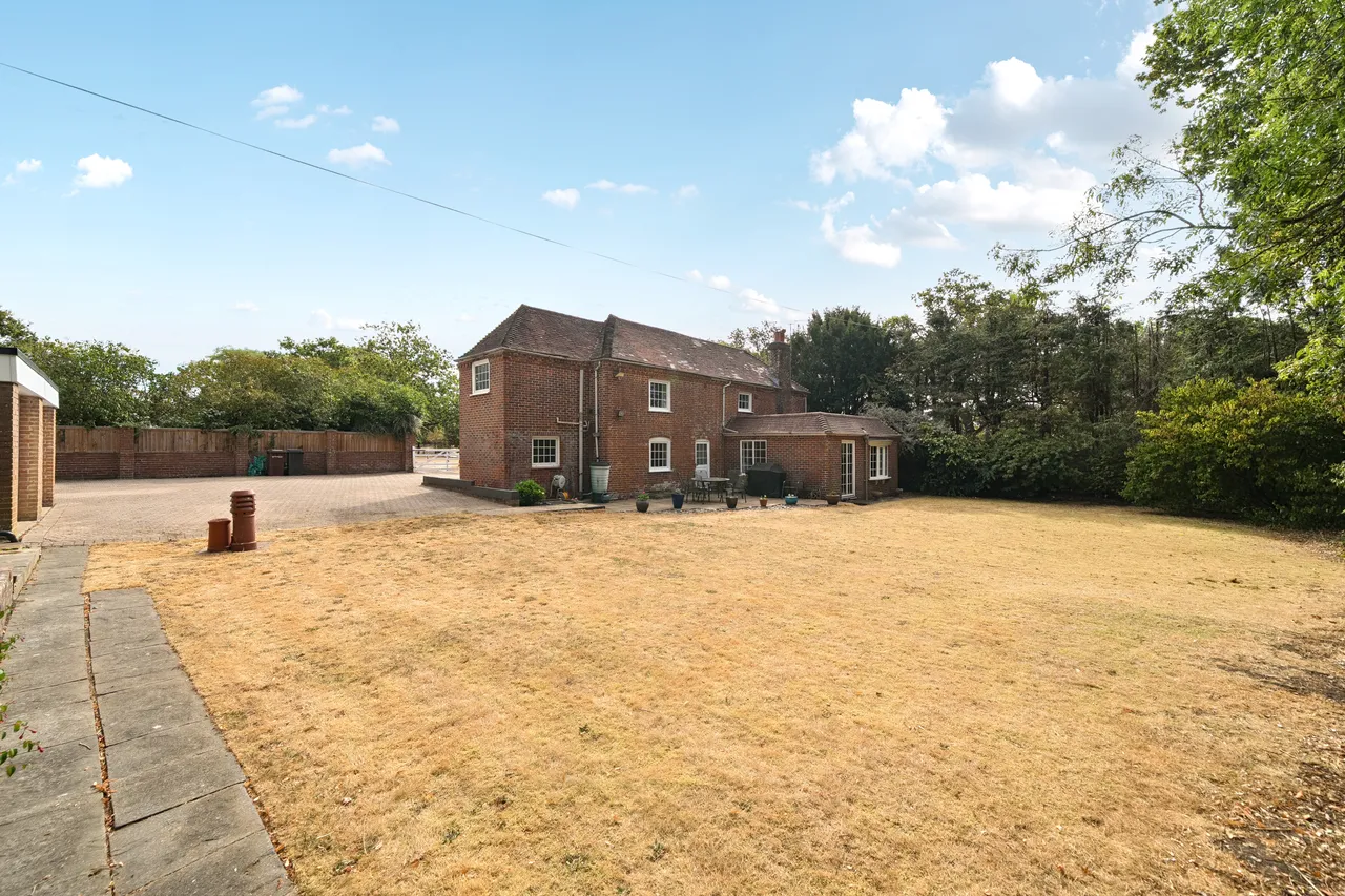 Otterbourne Hill, Otterbourne, SO21, photo 6