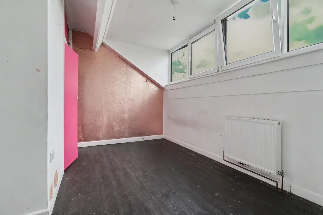 Ashdown Road, Wakefield, WF1, photo 12