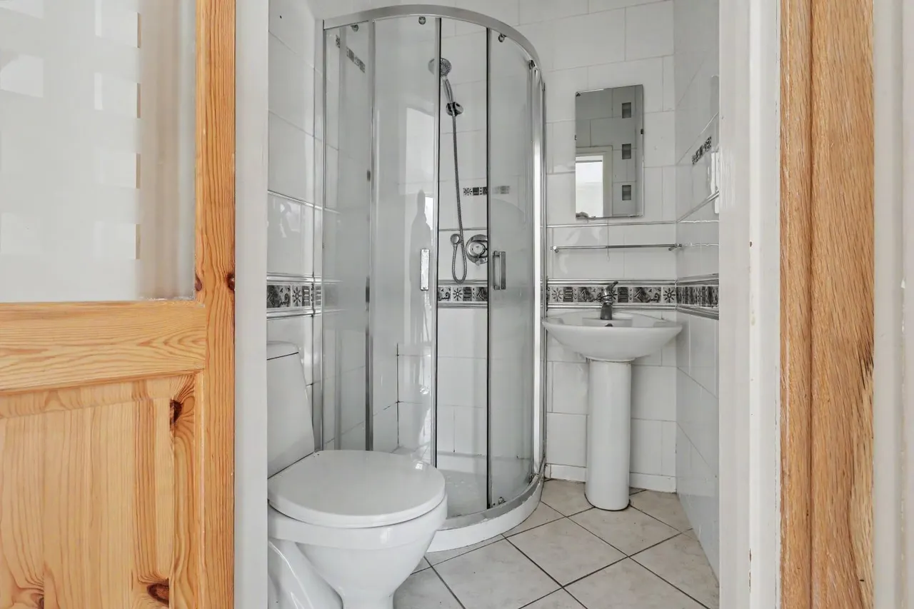 Ashdown Road, Wakefield, WF1, photo 8