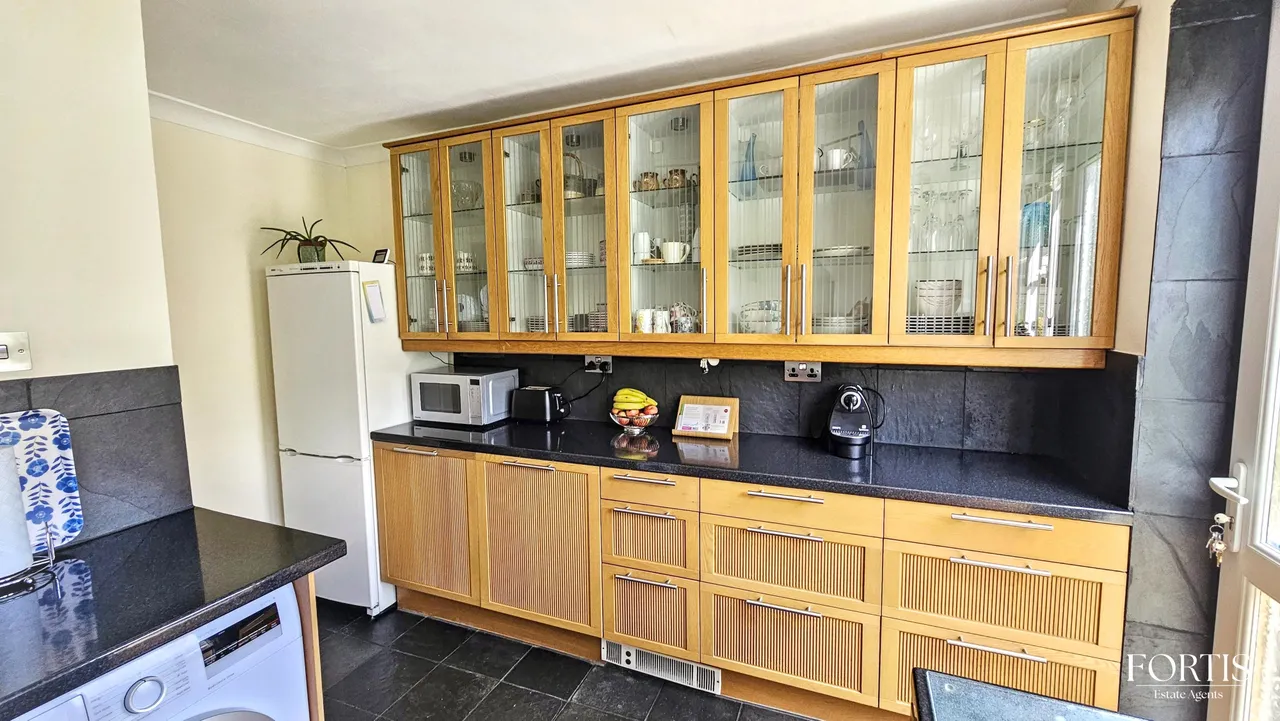 Windrush Place, Cardiff, CF5, photo 5