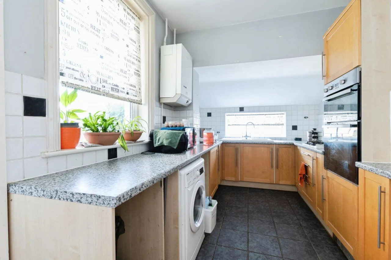 Charles Road, Poole, BH15, photo 7