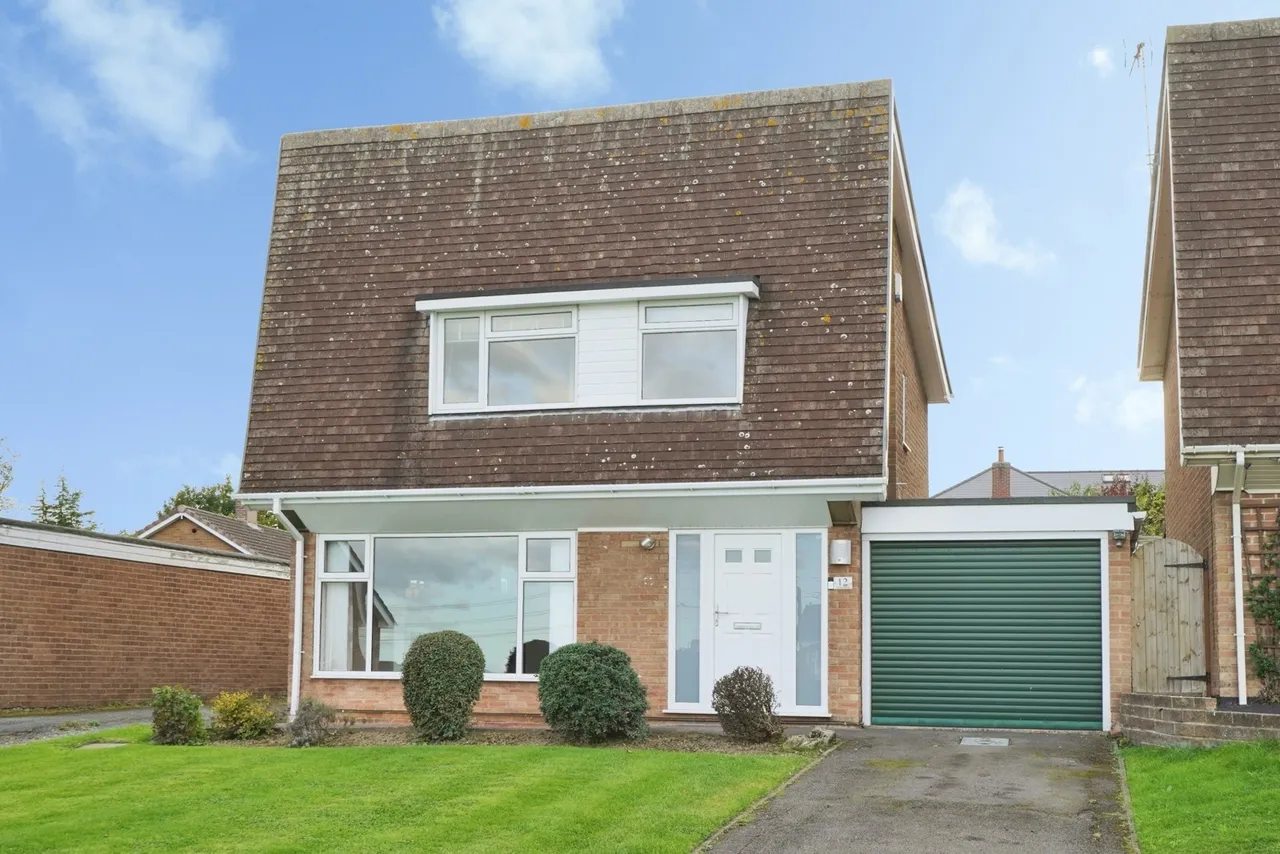 4 bed house for sale, Dorset Drive, Moira, DE12