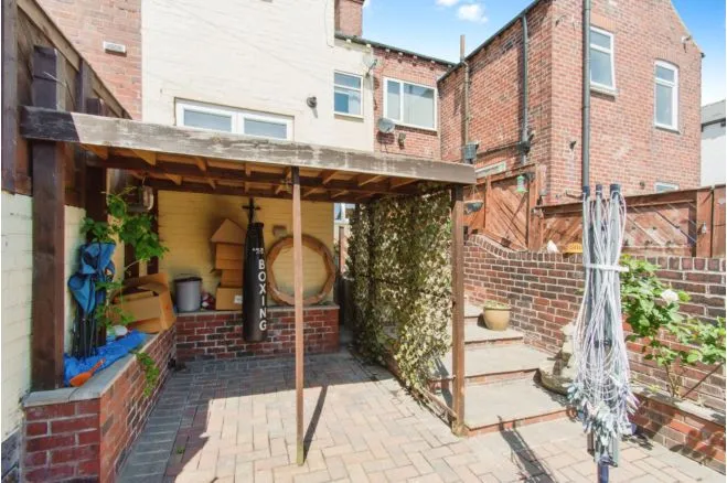 Castleford Road, Normanton, WF6, photo 4