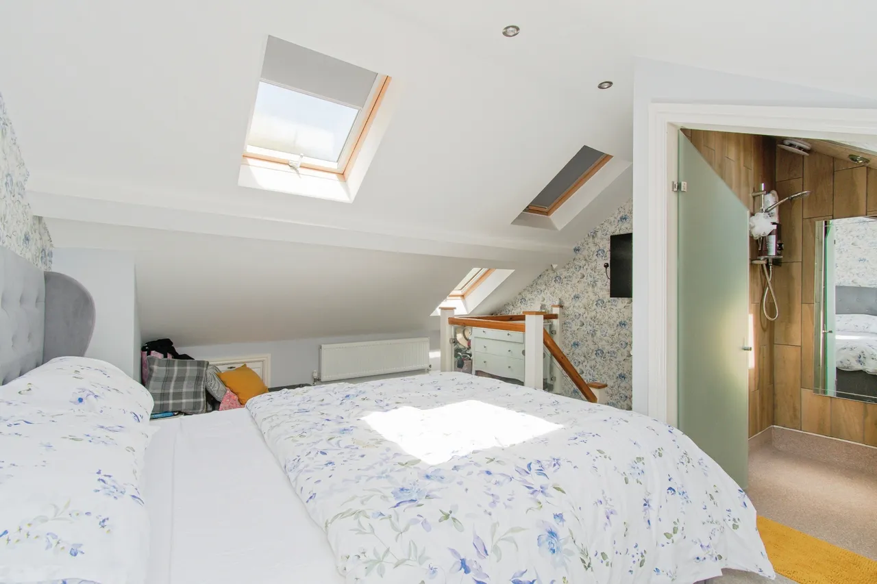 Castleford Road, Normanton, WF6, photo 9