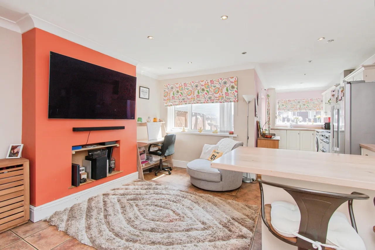 Castleford Road, Normanton, WF6, photo 7