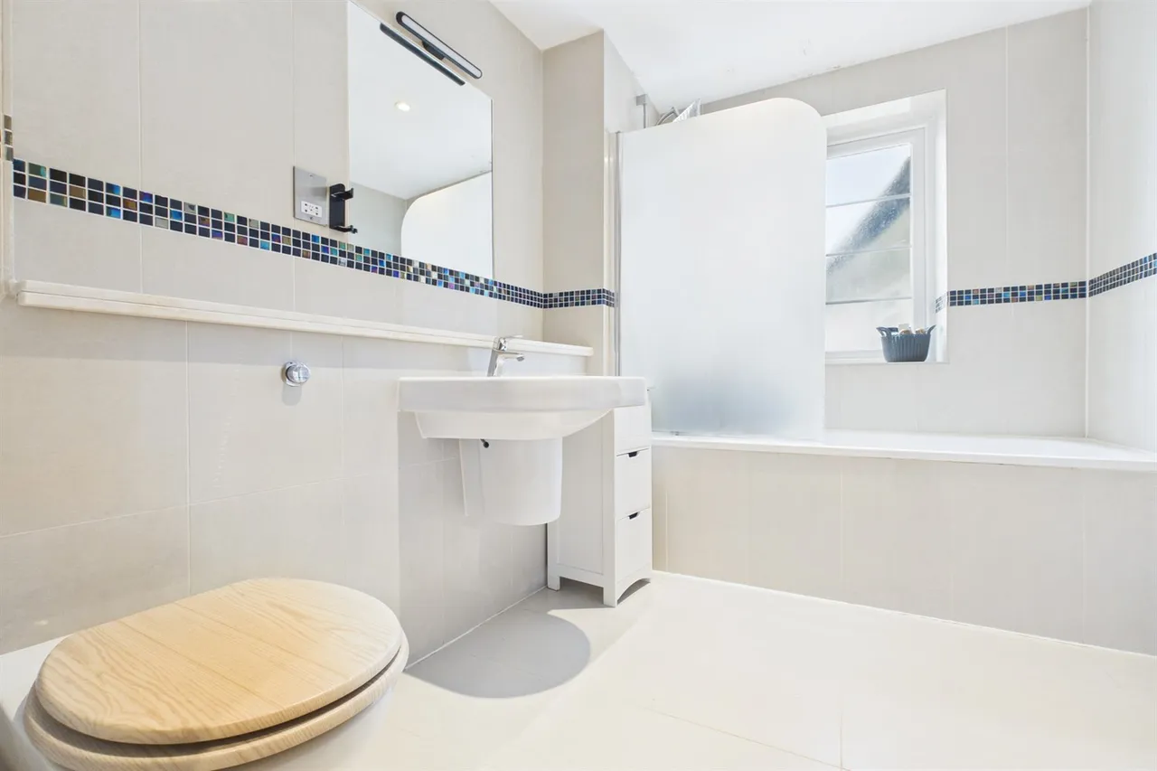 11 George Square, Merton, London, Greater London, SW19 3LD, photo 9