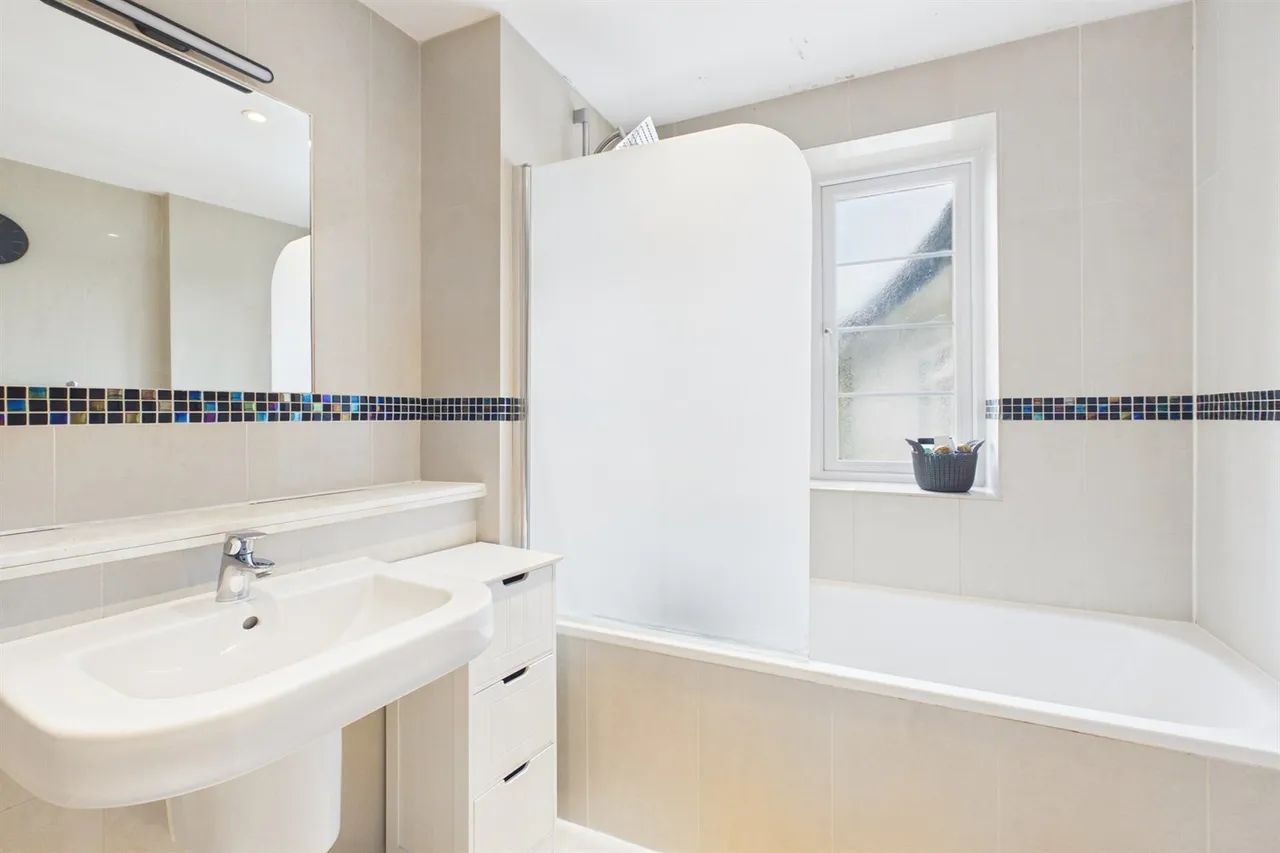 11 George Square, Merton, London, Greater London, SW19 3LD, photo 10