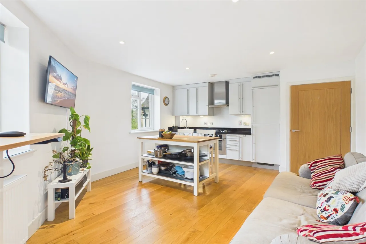 11 George Square, Merton, London, Greater London, SW19 3LD, photo 3