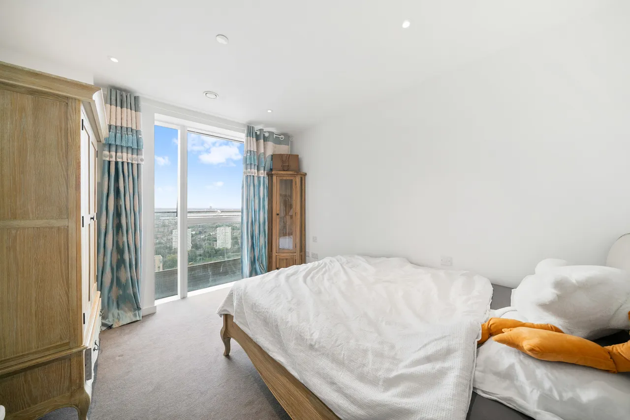 Devan Grove, London, N4, photo 13